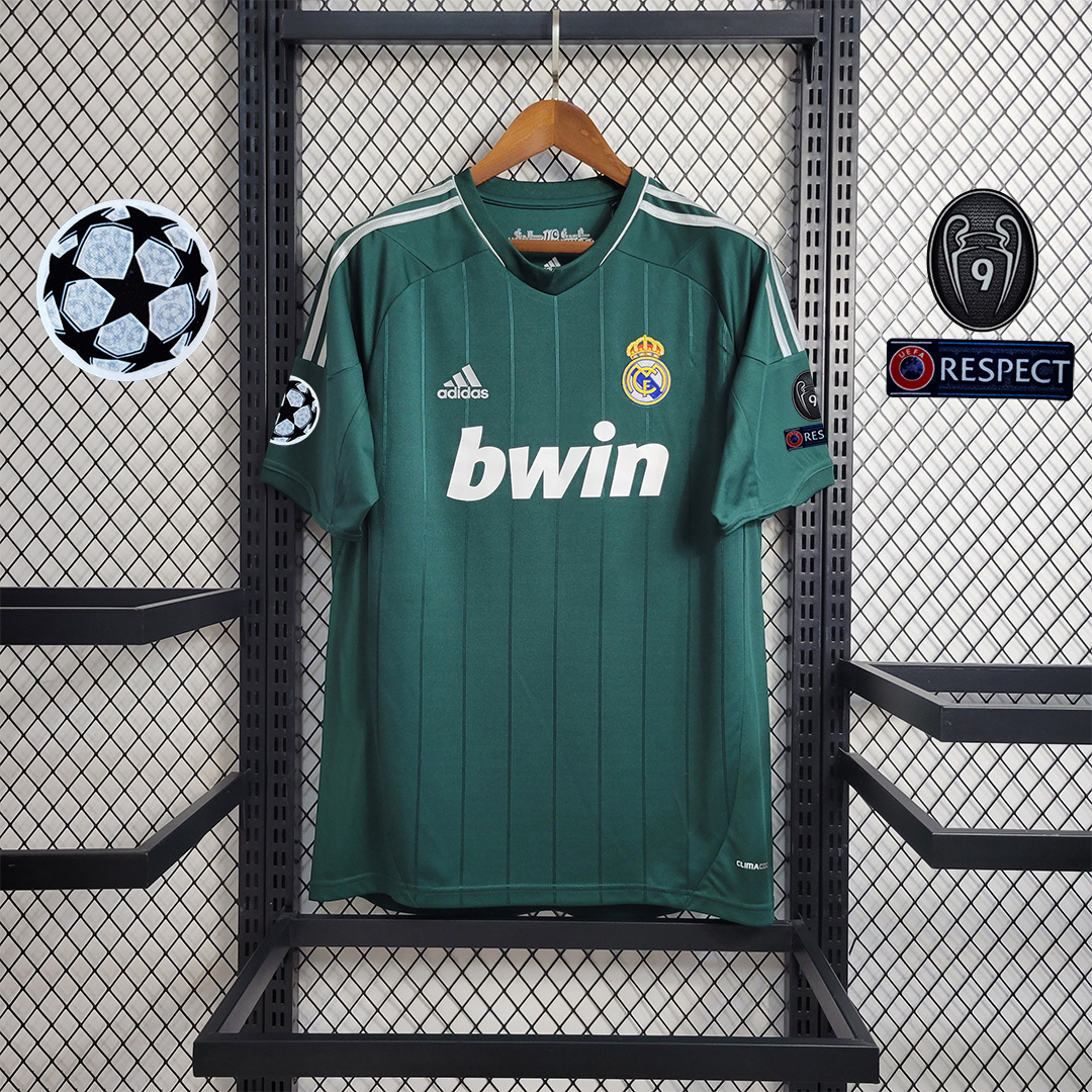 Real Madrid Retro 12-13 Third Away Jersey